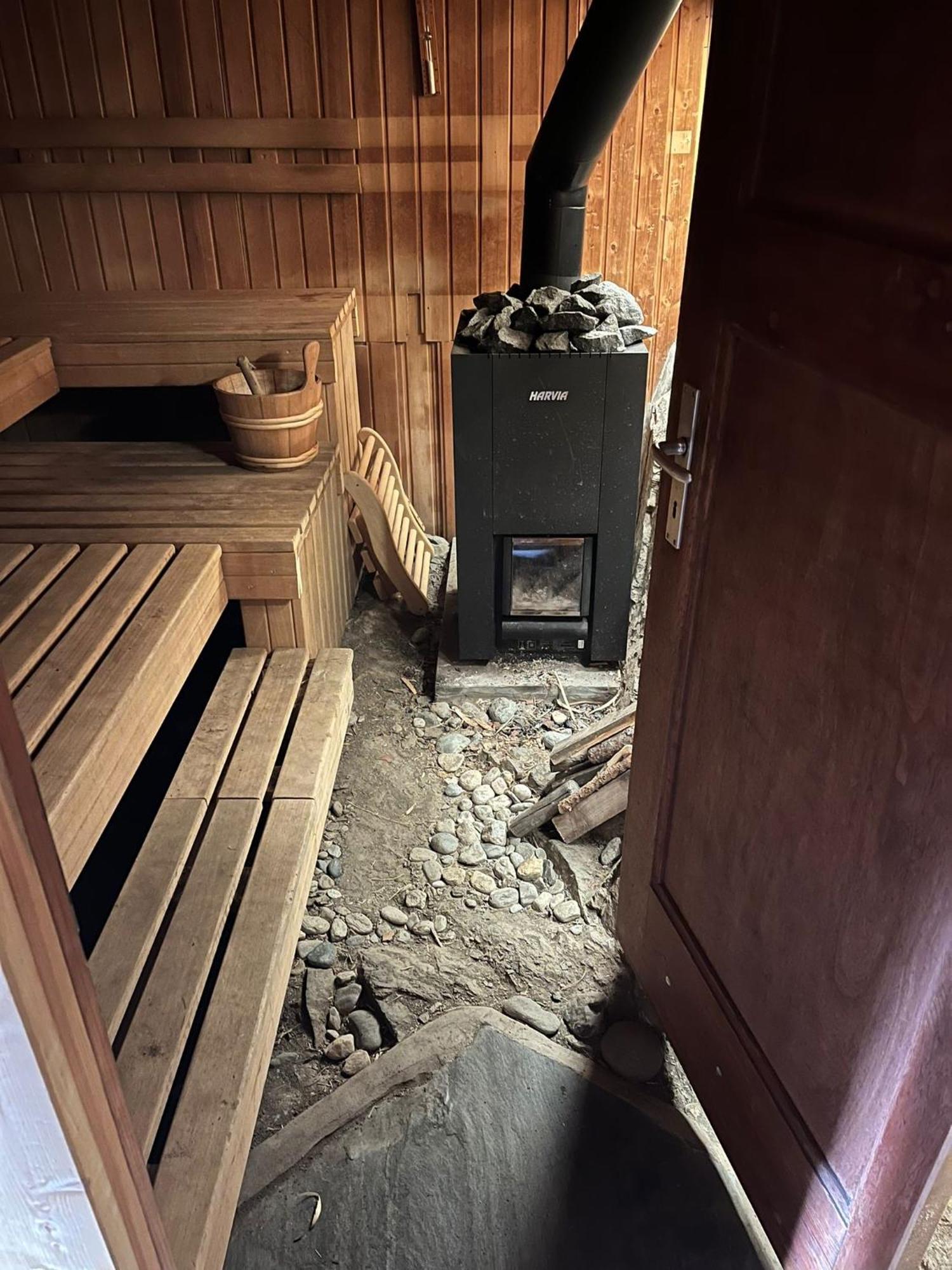 Chalet La Paz With Hotpot And Sauna Βίλα Törbel Εξωτερικό φωτογραφία